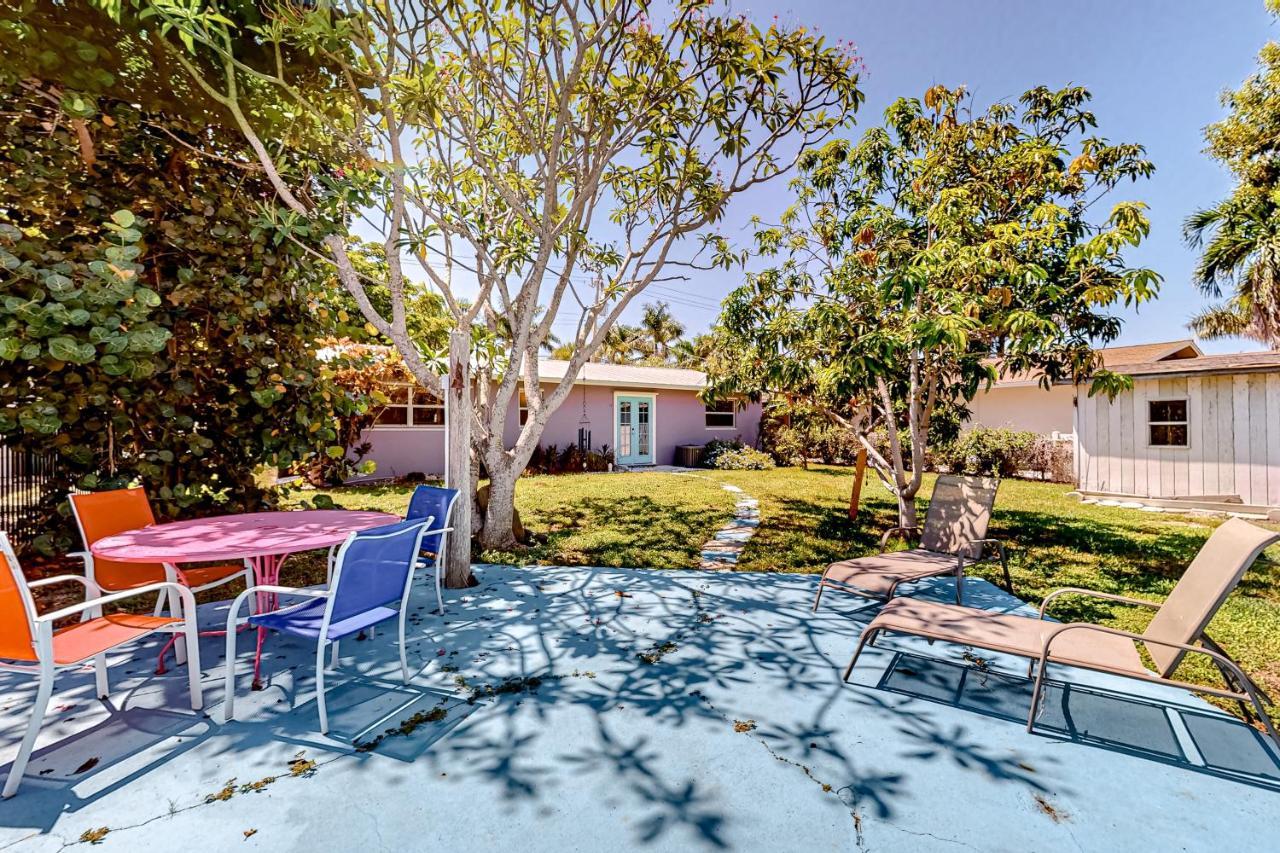 Purple Pelican Cottage Marco Island Esterno foto
